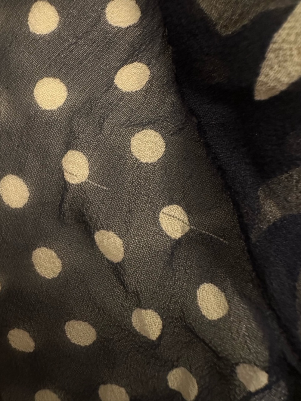 Lauren Ralph Lauren Floral 💯 Silk Scarf Black and Cream, polka dots - Picture 11 of 15